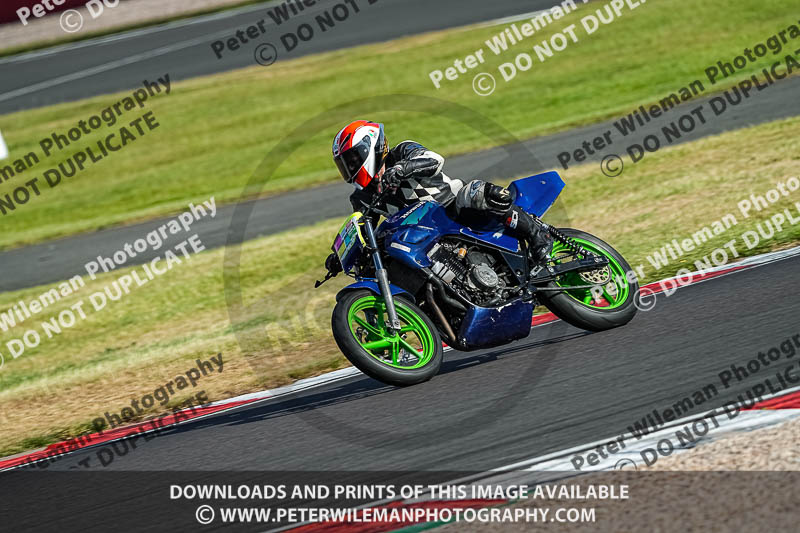 donington no limits trackday;donington park photographs;donington trackday photographs;no limits trackdays;peter wileman photography;trackday digital images;trackday photos